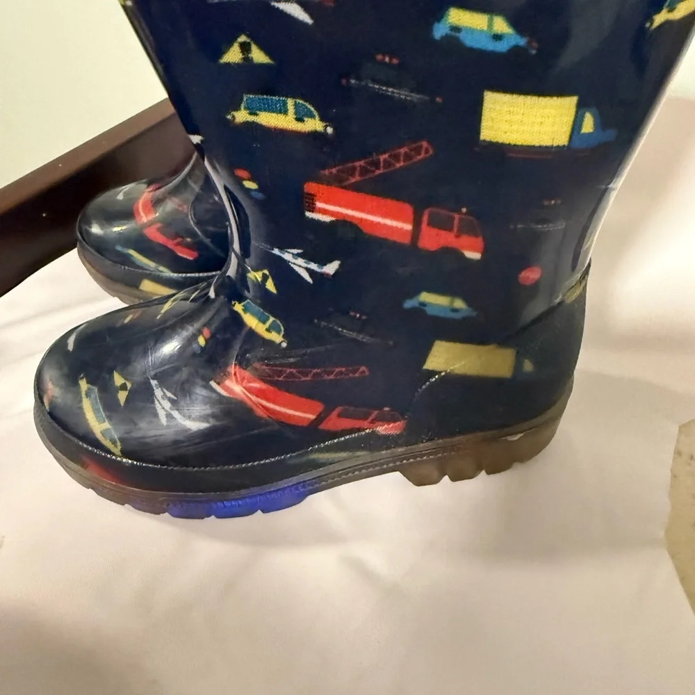 YNS Generic Navy Blue Rain Boots with Red Handles and Multicolor Vehicle Print